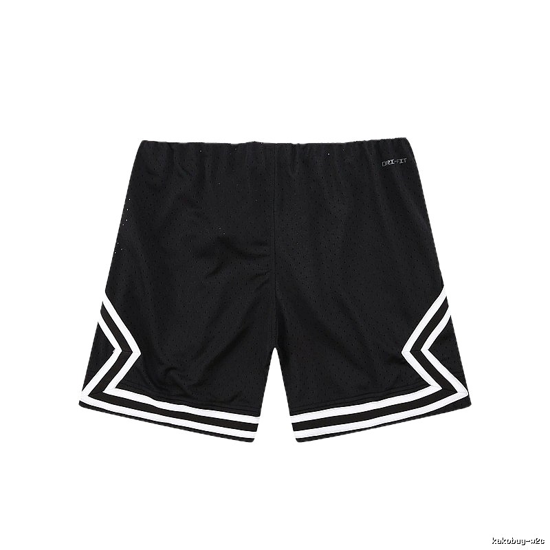 AJ sporty black shorts