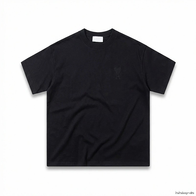 AMI Love Simple Style Black T-shirt