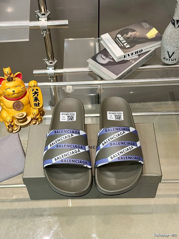Balenciaga All-over Print Trendy Cool Style Brown Slippers