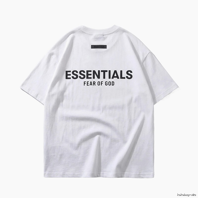 ESSENTIALS minimalist style white T-shirt