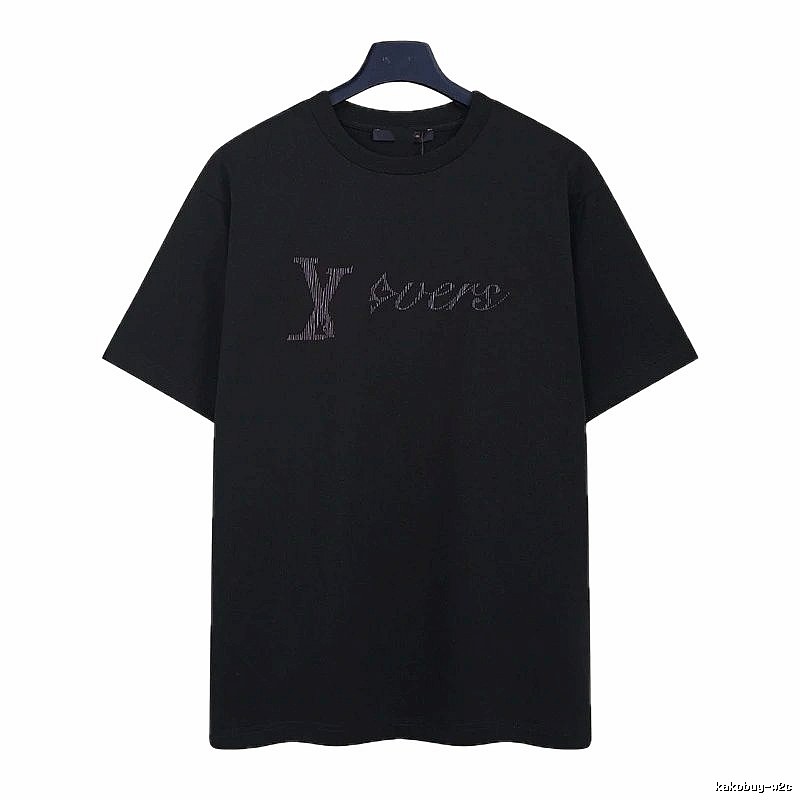 Louis Vuitton Trendy Black T-Shirt with Letter Embroidery