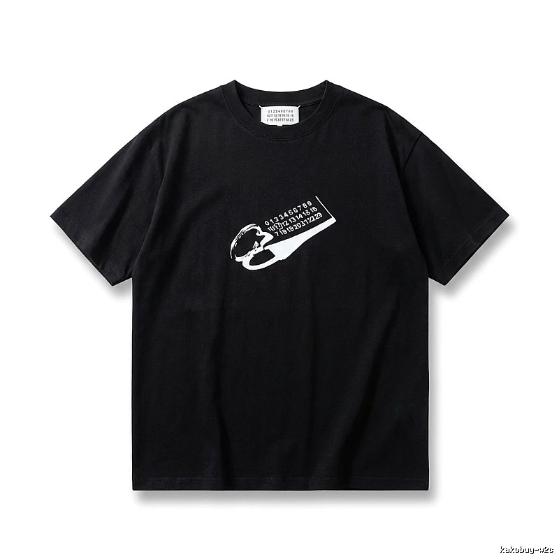 Maison Margiela Digital Print Style T-shirt