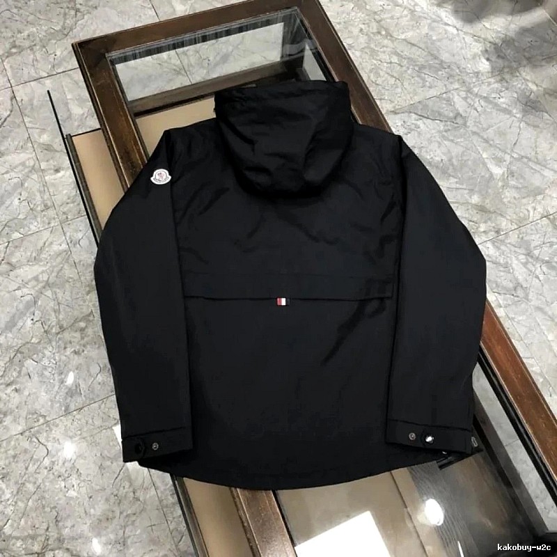Moncler Casual Hooded jacket Light Gray Hooded for Streetwear Looks