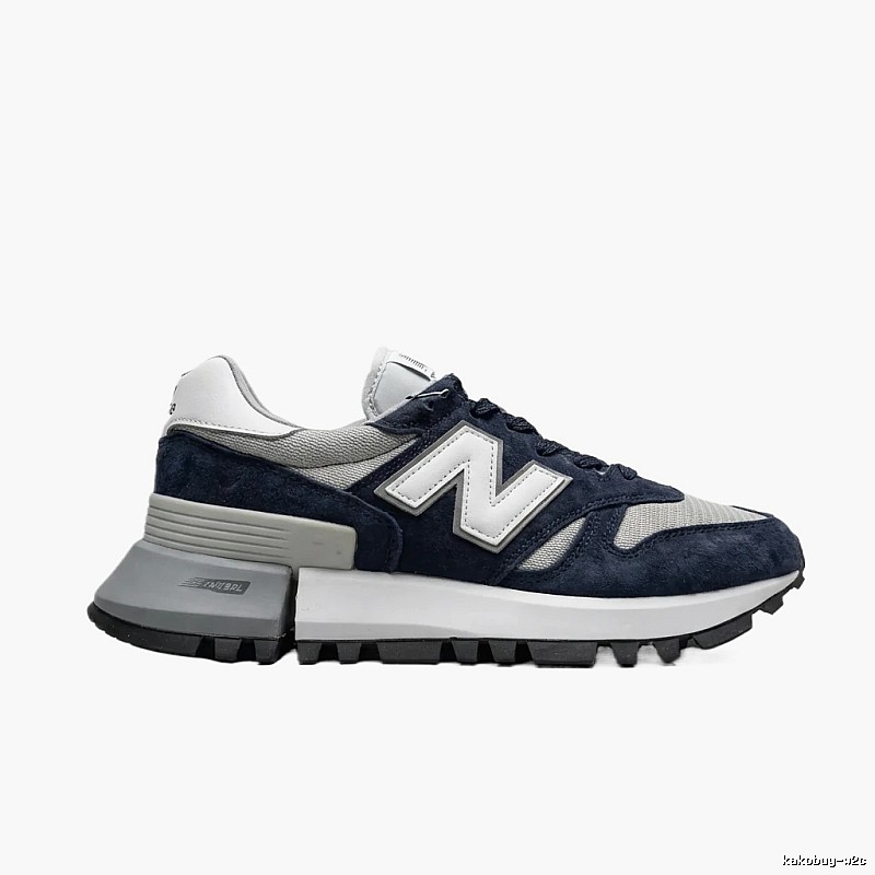 New Balance retro-style dark blue-gray sports shoes
