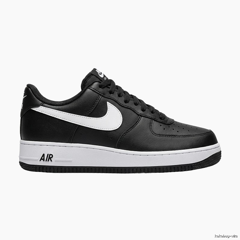 Nike Air Force 1 black and white trendy sneakers