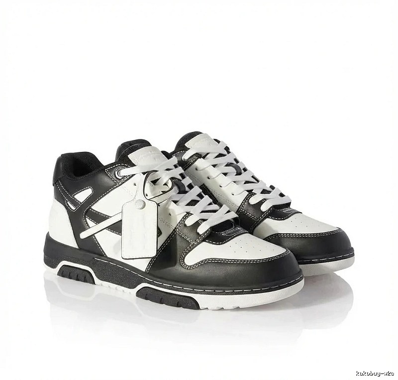 Off-White black and white spliced style board shoes