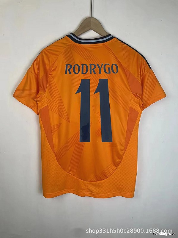 Real Madrid Resort Bellingham #5 soccer jersey White Real Madrid with Premium Look