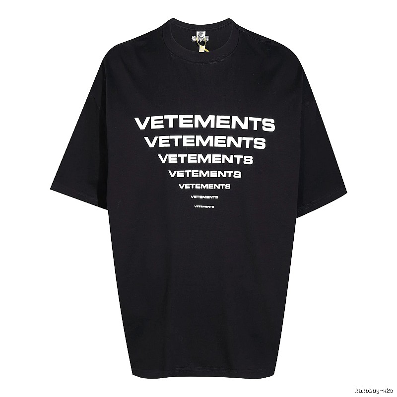 Urban Statement graphic T-shirt Black Colorful Lucky with Statement Pattern